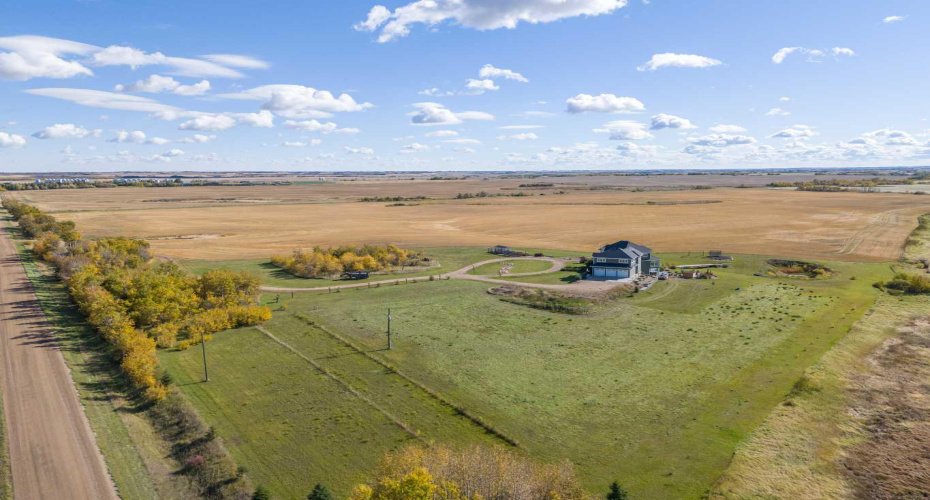 25011 TWP RD 464, Rural Vermilion River, County of, Alberta T0B 3R0, 6 Bedrooms Bedrooms, ,8 BathroomsBathrooms,Residential,For Sale,TWP RD 464,A2274907