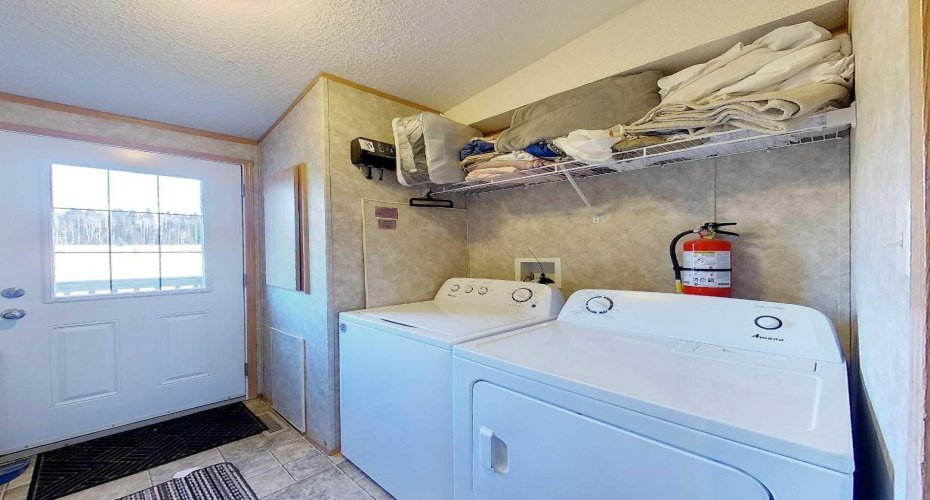 54032 Highway 748N, Rural Yellowhead County, Alberta T7E 3M6, 4 Bedrooms Bedrooms, ,2 BathroomsBathrooms,Residential,For Sale,Highway 748N,A2275097