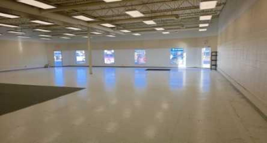 9616 100 Street, Peace River, Alberta T8S1S4, ,Commercial,For Sale,100,A2275108