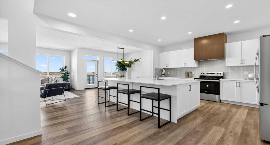 211 Corner Glen Crescent, Calgary, Alberta T3N 2L8, 4 Bedrooms Bedrooms, ,3 BathroomsBathrooms,Residential,For Sale,Corner Glen,A2273876