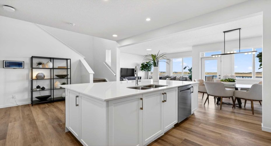 211 Corner Glen Crescent, Calgary, Alberta T3N 2L8, 4 Bedrooms Bedrooms, ,3 BathroomsBathrooms,Residential,For Sale,Corner Glen,A2273876