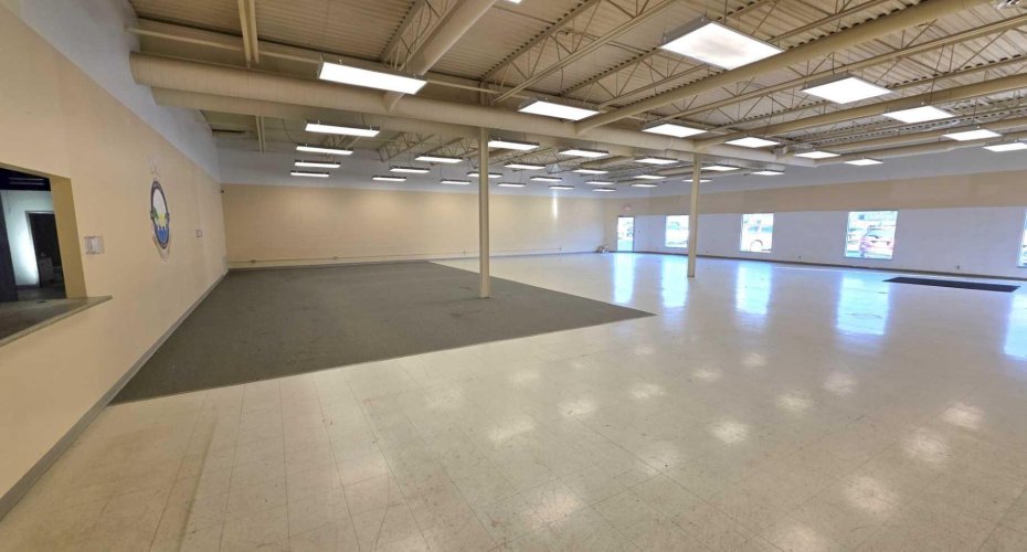 9616 100 Street, Peace River, Alberta T8S1S4, ,Commercial,For Lease,100,A2275163