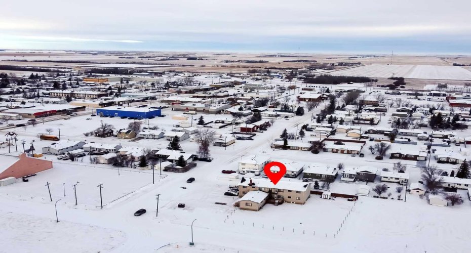 302 1 Street, Falher, Alberta T0H 1M0, ,Multi-family,For Sale,1,A2273672