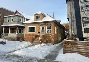 334 3 Avenue, Calgary, Alberta T2E0H4, 3 Bedrooms Bedrooms, ,2 BathroomsBathrooms,Residential,For Sale,3,A2274275