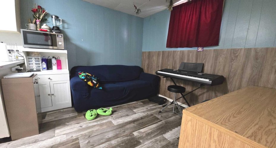 101A Avenue, Lac La Biche, Alberta T0A 2C0, 4 Bedrooms Bedrooms, ,2 BathroomsBathrooms,Residential,For Sale,Avenue,A2275035