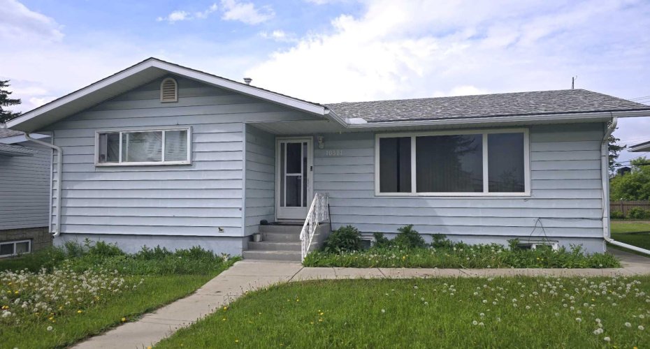 101A Avenue, Lac La Biche, Alberta T0A 2C0, 4 Bedrooms Bedrooms, ,2 BathroomsBathrooms,Residential,For Sale,Avenue,A2275035