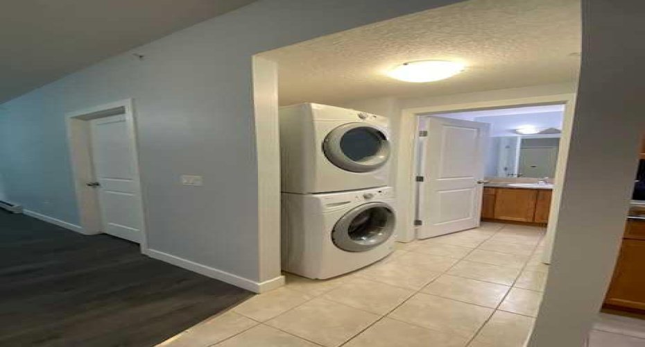 330 2 Street, Brooks, Alberta T1R 0E9, 2 Bedrooms Bedrooms, ,2 BathroomsBathrooms,Residential,For Sale,2,A2275288