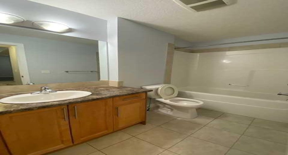 330 2 Street, Brooks, Alberta T1R 0E9, 2 Bedrooms Bedrooms, ,2 BathroomsBathrooms,Residential,For Sale,2,A2275288