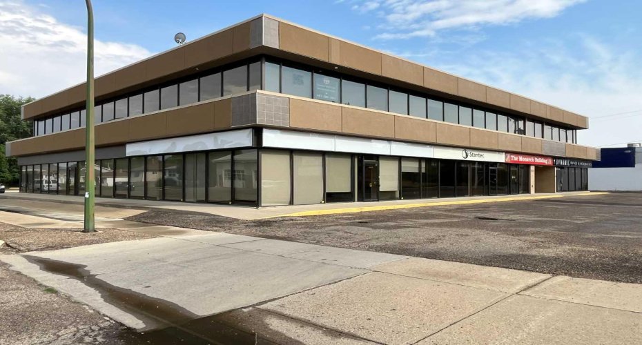 1111 Kingsway Avenue, Medicine Hat, Alberta T1A2Y1, ,Commercial,For Sale,The Monarch Building,Kingsway,A2168638