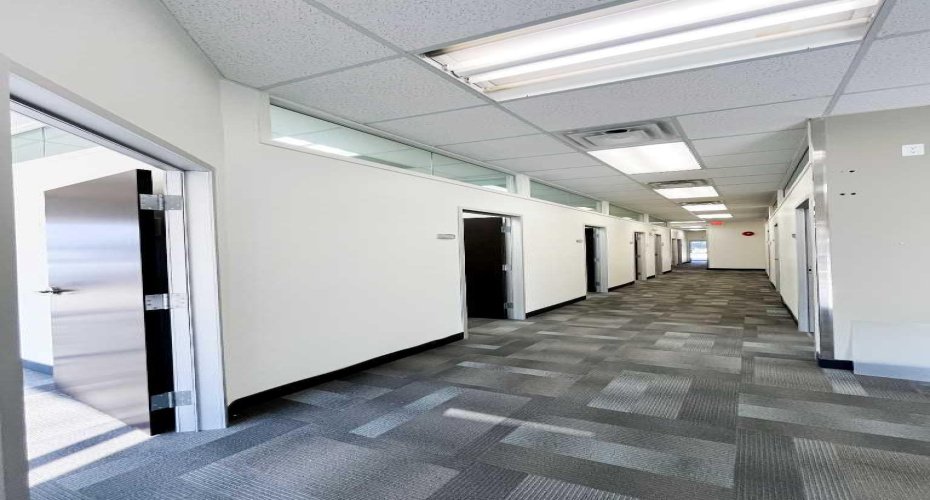 1111 Kingsway Avenue, Medicine Hat, Alberta T1A 2Y1, ,Commercial,For Lease,Kingsway,A2170206