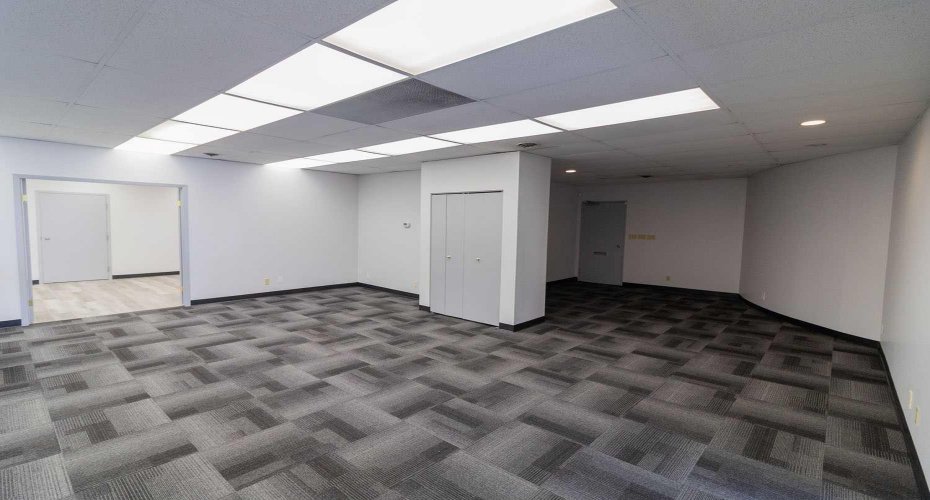 4712 13 Street, Calgary, Alberta T2E 6P1, ,Commercial,For Lease,13,A2231736