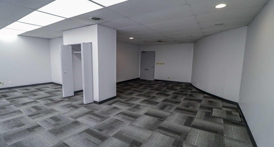 4712 13 Street, Calgary, Alberta T2E 6P1, ,Commercial,For Lease,13,A2231736