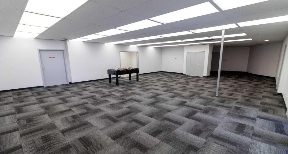 4712 13 Street, Calgary, Alberta T2E 6P1, ,Commercial,For Lease,13,A2231736