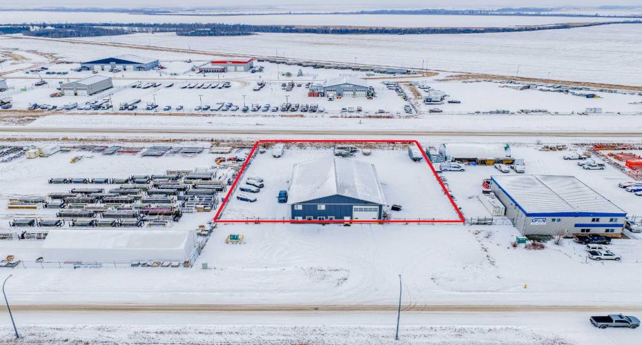 9326 81 Avenue, Clairmont, Alberta T8X 0M9, ,Commercial,For Sale,81,A2273356