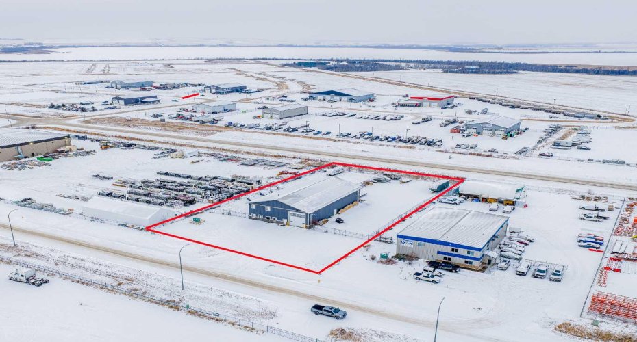 9326 81 Avenue, Clairmont, Alberta T8X 0M9, ,Commercial,For Sale,81,A2273356