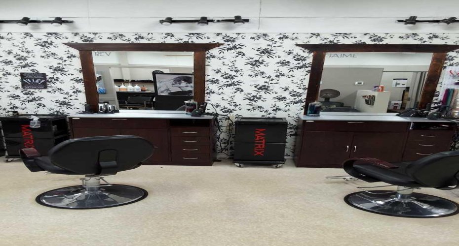 319 Main Street, Trochu, Alberta T0M 2C0, ,Commercial,For Sale,Changes Hair Salon,Main,A2275446