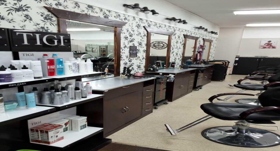 319 Main Street, Trochu, Alberta T0M 2C0, ,Commercial,For Sale,Changes Hair Salon,Main,A2275446