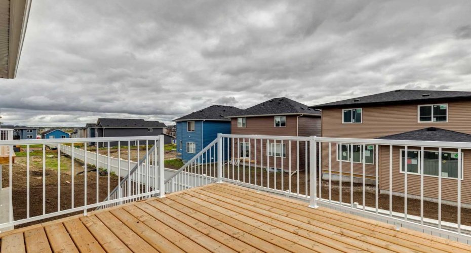 1402 Bayview Crescent, Airdrie, Alberta T4B5N9, 2 Bedrooms Bedrooms, ,3 BathroomsBathrooms,Residential,For Sale,Bayview,A2275452