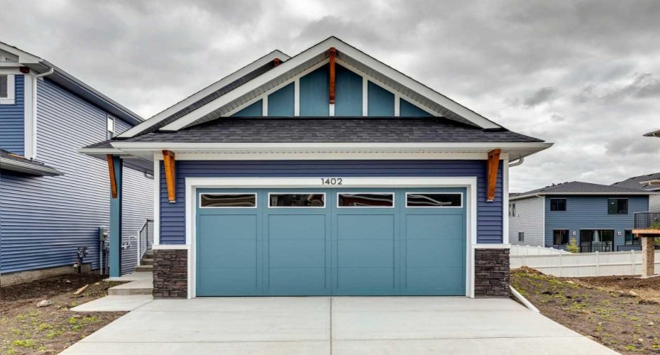 1402 Bayview Crescent, Airdrie, Alberta T4B5N9, 2 Bedrooms Bedrooms, ,3 BathroomsBathrooms,Residential,For Sale,Bayview,A2275452