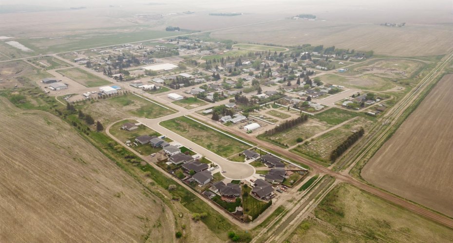 19 Cottonwood Crescent, Rosemary, Alberta T0J2W0, ,Land,For Sale,Cottonwood,A2114083