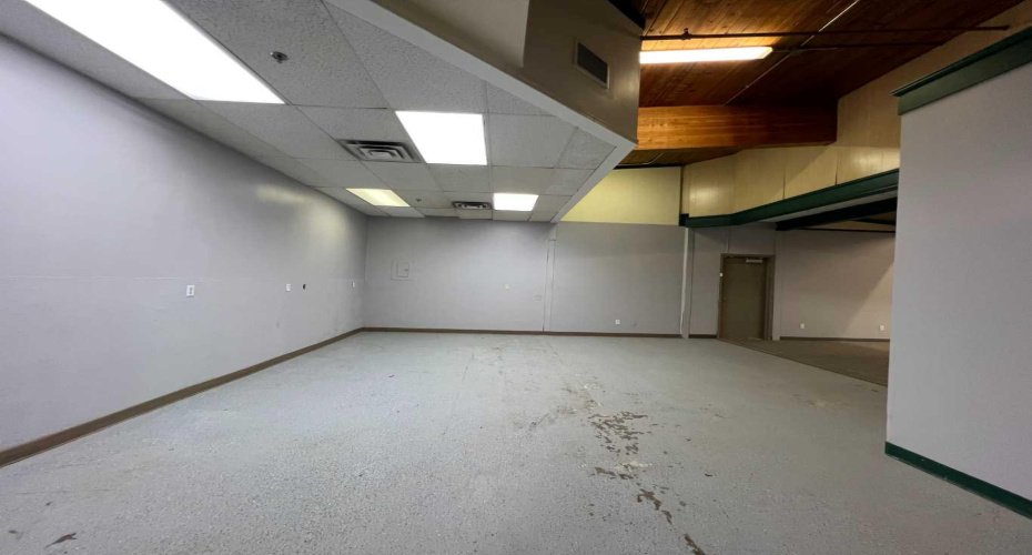 5023 3rd Avenue, Edson, Alberta T7E 1X7, ,Commercial,For Lease,3rd,A2275638