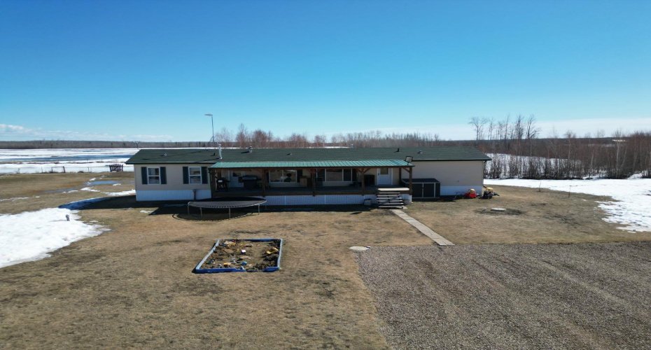 106243 RGE RD 122, Rural Mackenzie County, Alberta T0H2H0, 4 Bedrooms Bedrooms, ,2 BathroomsBathrooms,Residential,For Sale,RGE RD 122,A2275683
