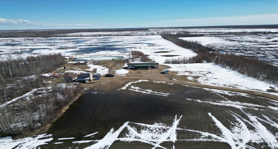106243 RGE RD 122, Rural Mackenzie County, Alberta T0H2H0, 4 Bedrooms Bedrooms, ,2 BathroomsBathrooms,Residential,For Sale,RGE RD 122,A2275683