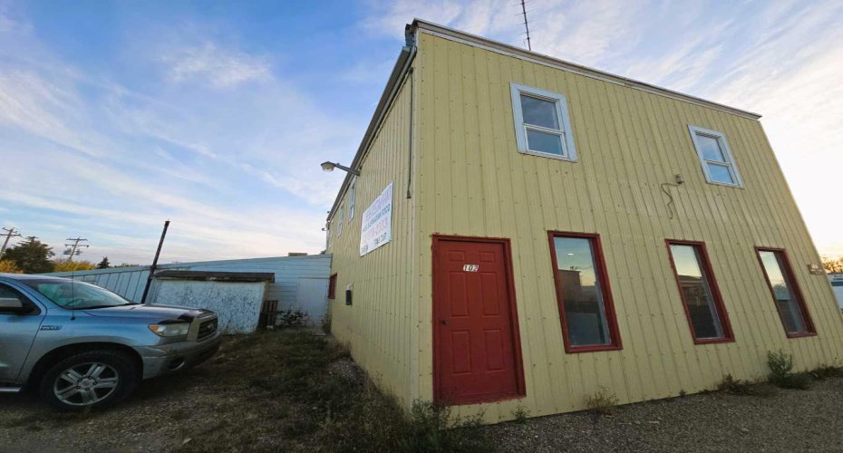 102 Railway Avenue, Duchess, Alberta T2E 0Z0, ,Commercial,For Sale,Railway,A2271967