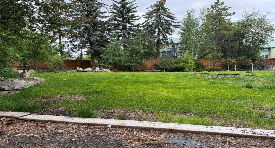1711, 1715 92 Avenue, Calgary, Alberta T2V5C8, ,Land,For Sale,92,A2272863