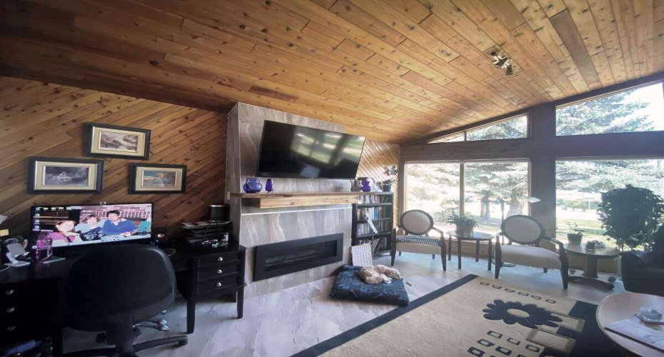 34 Lakeshore Drive, Grandview, Alberta T0C 2V0, 3 Bedrooms Bedrooms, ,2 BathroomsBathrooms,Residential,For Sale,Lakeshore,A2254788