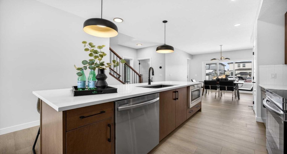 424 Fireside Drive, Cochrane, Alberta T4C3E1, 3 Bedrooms Bedrooms, ,3 BathroomsBathrooms,Residential,For Sale,Fireside,A2275874