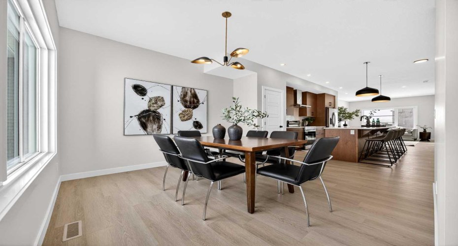 424 Fireside Drive, Cochrane, Alberta T4C3E1, 3 Bedrooms Bedrooms, ,3 BathroomsBathrooms,Residential,For Sale,Fireside,A2275874