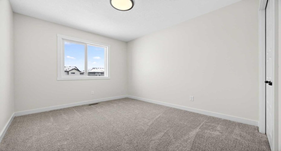 424 Fireside Drive, Cochrane, Alberta T4C3E1, 3 Bedrooms Bedrooms, ,3 BathroomsBathrooms,Residential,For Sale,Fireside,A2275874