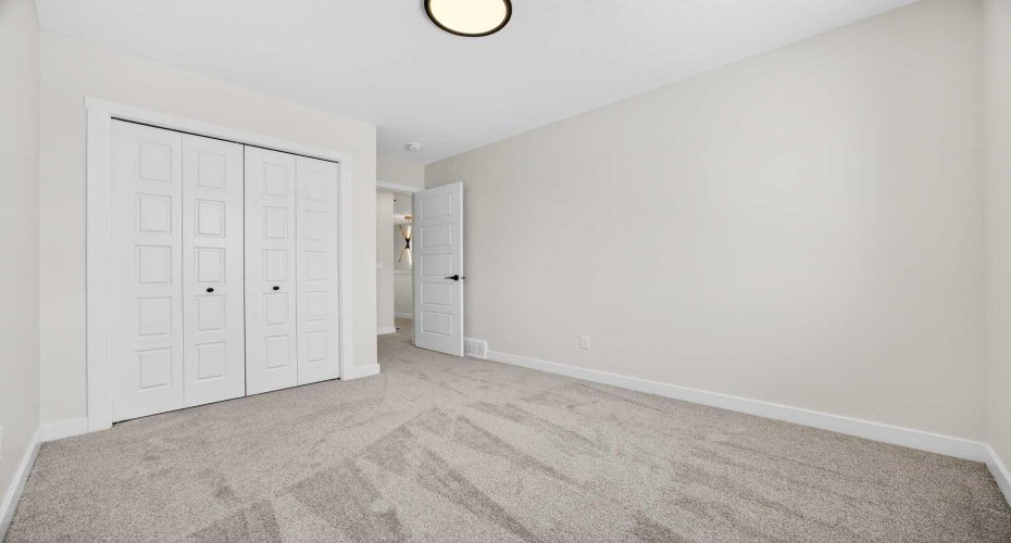 424 Fireside Drive, Cochrane, Alberta T4C3E1, 3 Bedrooms Bedrooms, ,3 BathroomsBathrooms,Residential,For Sale,Fireside,A2275874