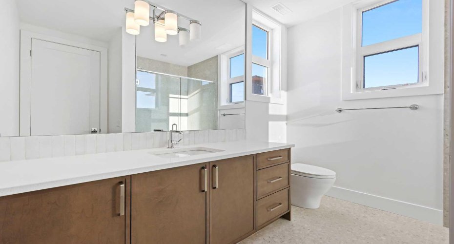 140 Marina Cove, Calgary, Alberta T3M 3P4, 2 Bedrooms Bedrooms, ,3 BathroomsBathrooms,Residential,For Sale,Marina,A2276171