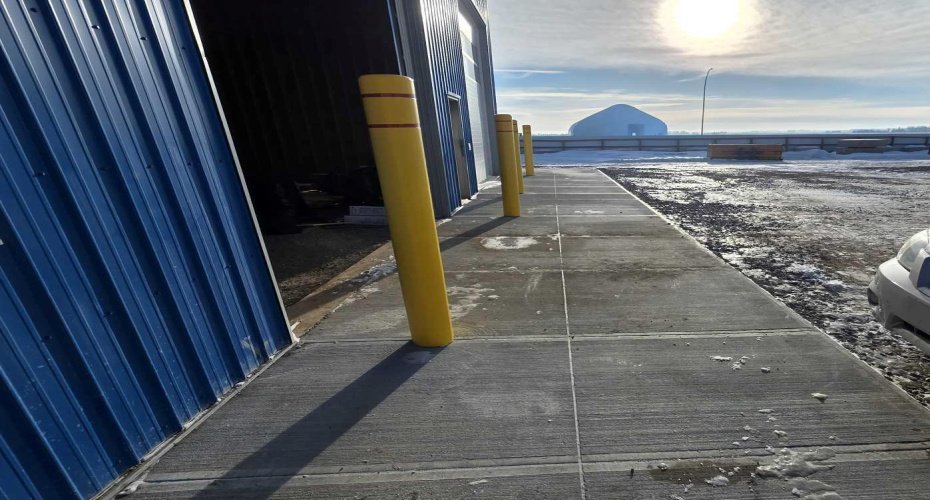 32580 RANGE ROAD 11, Rural Mountain View County, Alberta T4H 4N1, ,Commercial,For Lease,RANGE ROAD 11,A2274458
