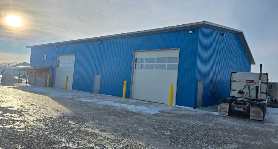 32580 RANGE ROAD 11, Rural Mountain View County, Alberta T4H 4N1, ,Commercial,For Lease,RANGE ROAD 11,A2274458