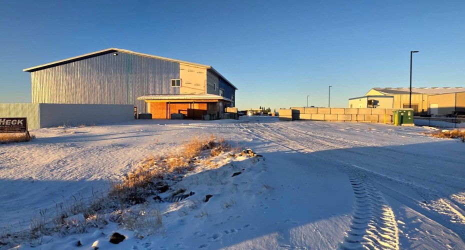 32580 RANGE ROAD 11, Rural Mountain View County, Alberta T4H 4N1, ,Commercial,For Lease,RANGE ROAD 11,A2274458