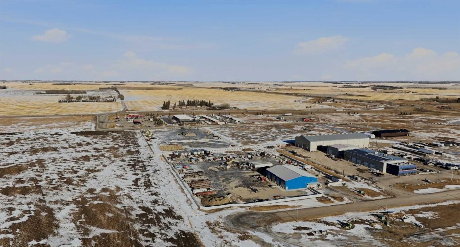 32580 RANGE ROAD 11, Rural Mountain View County, Alberta T4H 4N1, ,Commercial,For Lease,RANGE ROAD 11,A2274458