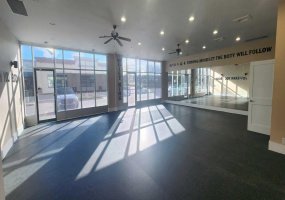 2763 SUNRIDGE Way, Calgary, Alberta T1Y 7K7, ,Commercial,For Lease,SUNRIDGE,A2267553 2763 SUNRIDGE Way, Calgary, Alberta T1Y 7K7, ,Commercial,For Lease,SUNRIDGE,A2267553