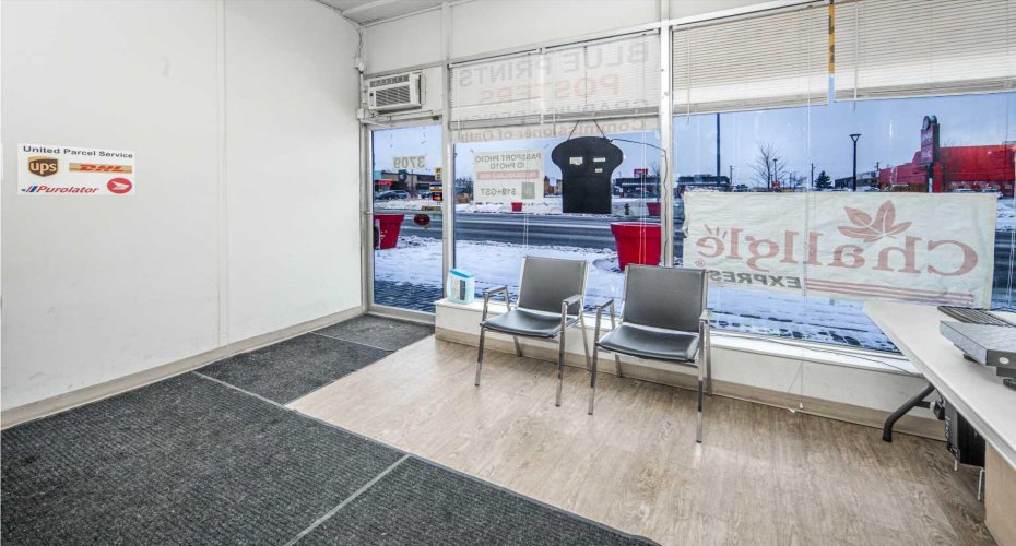 Print Shop 17 Avenue, Calgary, Alberta T3E 0C1, ,Commercial,For Lease,17,A2276368