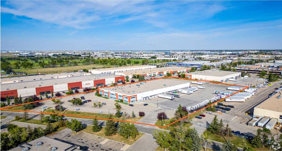 3000 15 Street, Calgary, Alberta T2E 8V6, ,Commercial,For Sale,15,A2276441