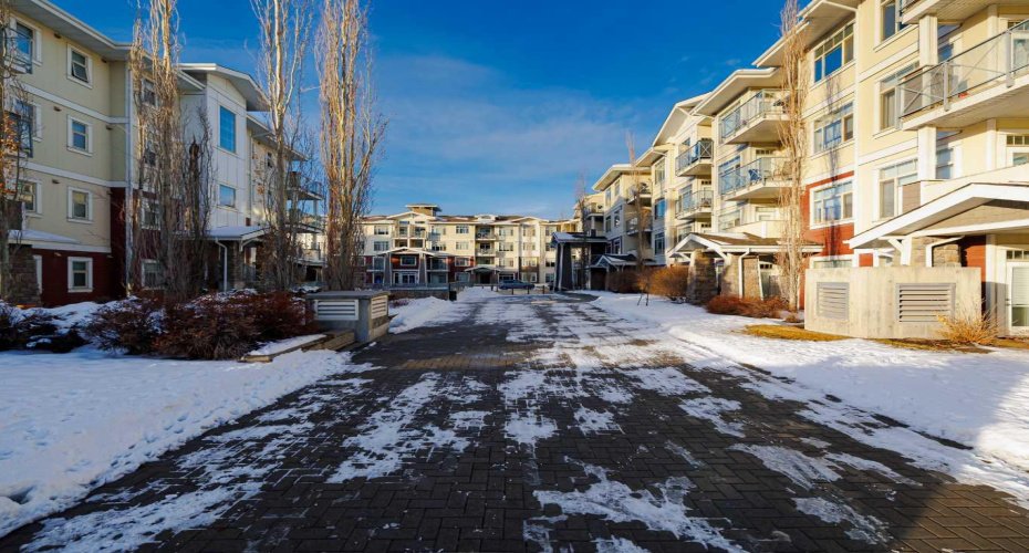 28 Auburn Bay Link, Calgary, Alberta T3M1Z7, 2 Bedrooms Bedrooms, ,2 BathroomsBathrooms,Residential,For Sale,Auburn Bay,A2276525