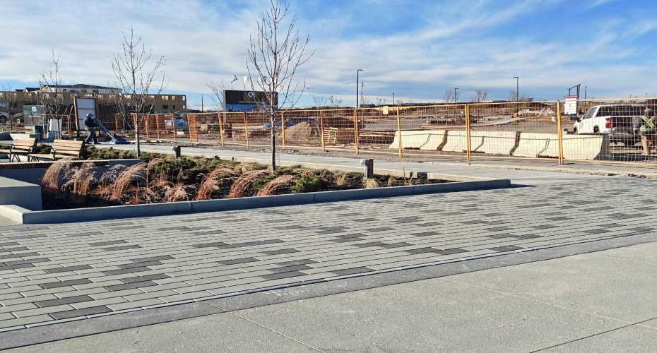 422 Greystone Boulevard, Cochrane, Alberta T4C0A2, ,Commercial,For Sale,GREYSTONE PLACE,Greystone,A2276179