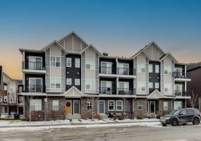 250 Fireside View, Cochrane, Alberta T4C2M2, 2 Bedrooms Bedrooms, ,2 BathroomsBathrooms,Residential,For Sale,Fireside,A2276457