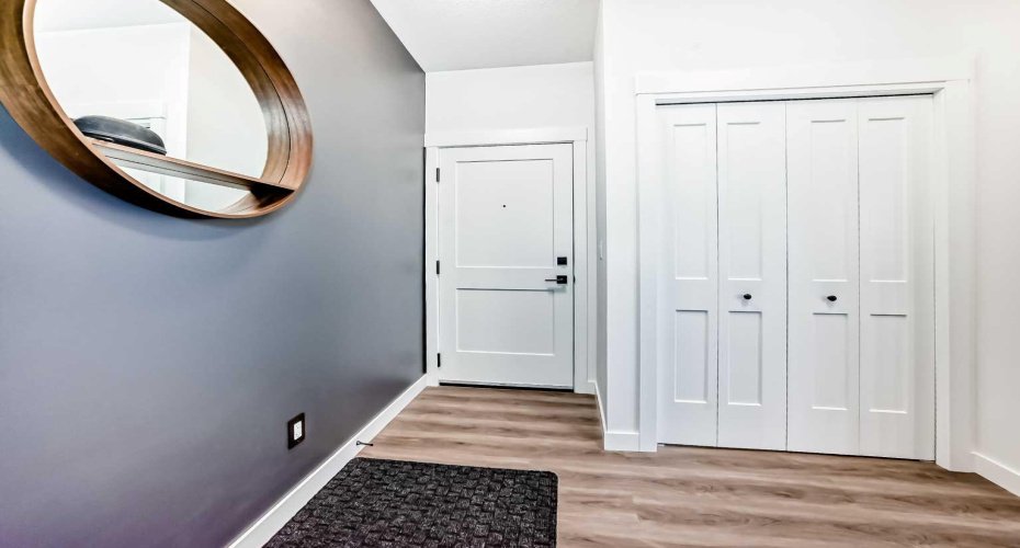 55 Lucas Way, Calgary, Alberta T3P 2C7, 2 Bedrooms Bedrooms, ,2 BathroomsBathrooms,Residential,For Sale,Lucas,A2276641