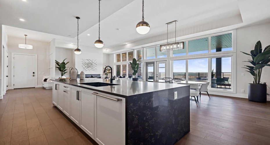 170 Marina Cove, Calgary, Alberta T3M 3P4, 2 Bedrooms Bedrooms, ,3 BathroomsBathrooms,Residential,For Sale,Marina,A2276731