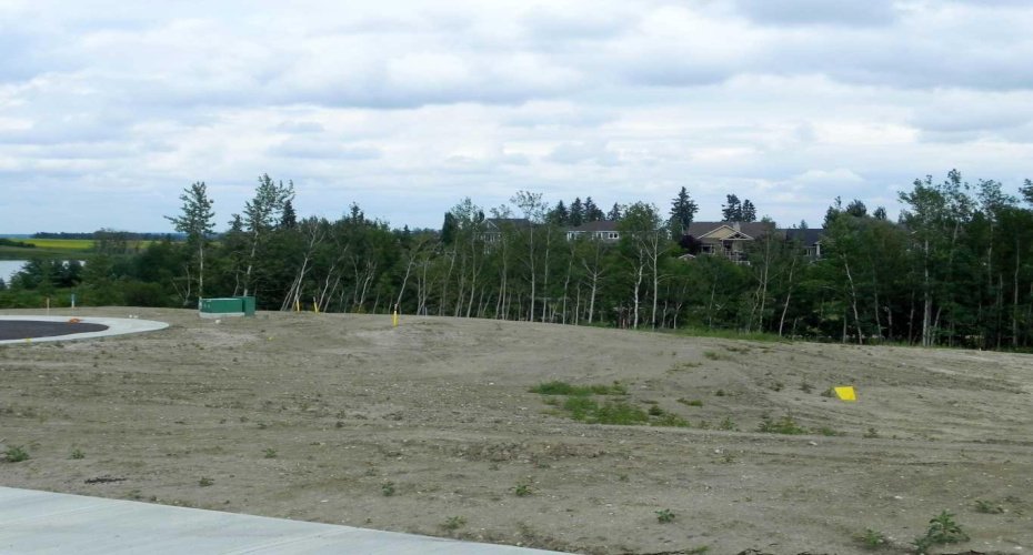 4 Henner's Place, Lacombe, Alberta T4L1Y9, ,Land,For Sale,Henner's Place,A2276792