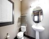 Mainfloor half bathroom