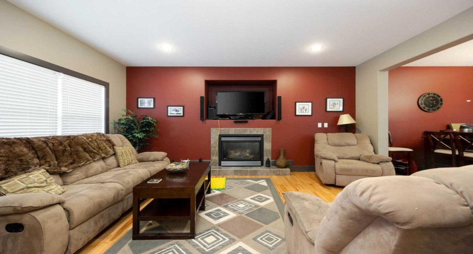 Living room with gas fireplace